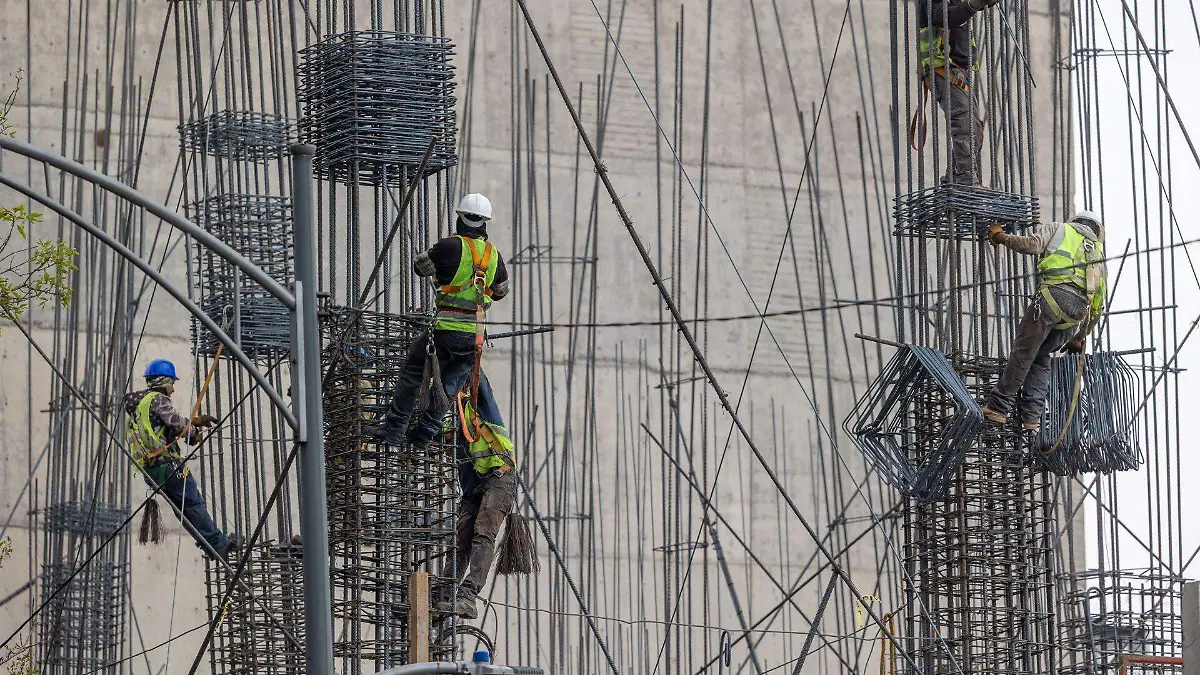 1078532_Obreros Construcciones_web