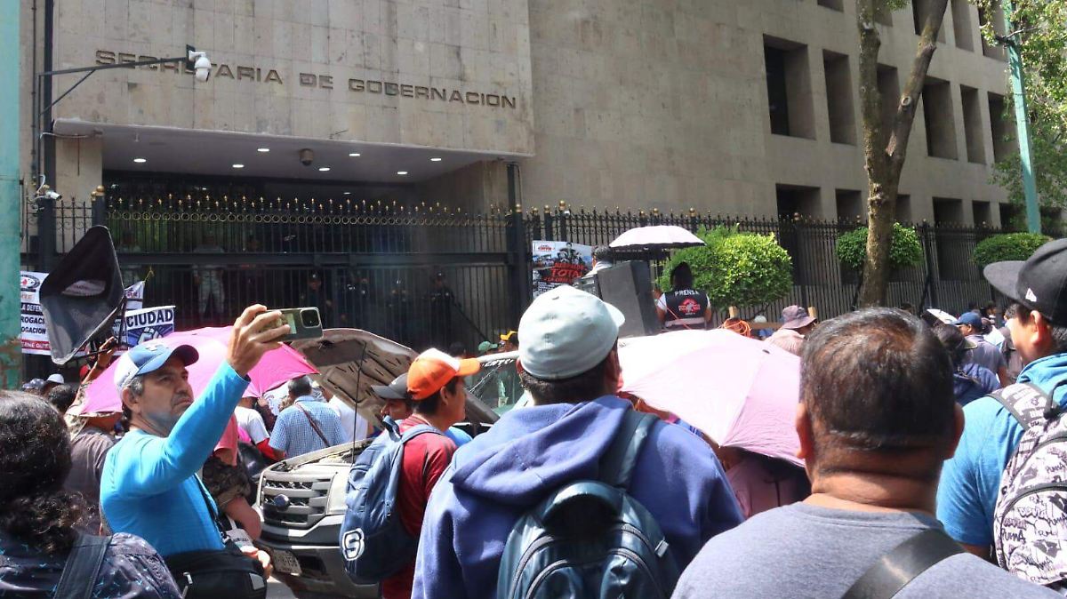 CNTE DESPLIEGA BLOQUEOS; EXIGE DIÁLOGO A SHEINBAUM