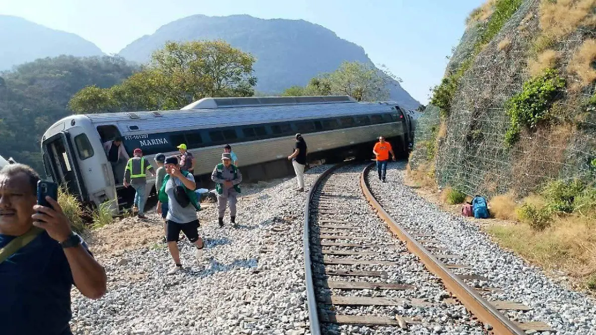 1062171_Descarrilamiento Tren Interoceánico_web