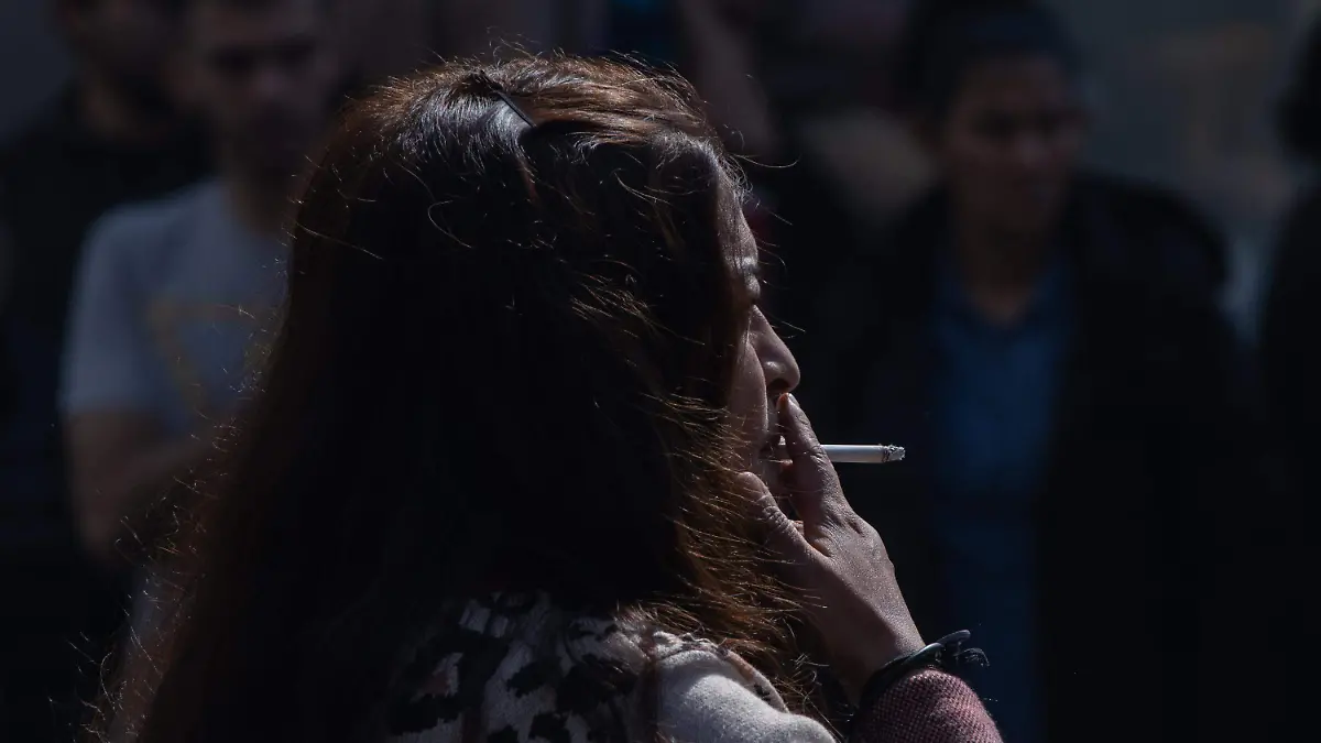 IMPUESTO_CIGARROS_FUMADORES_alejandro aguilar (5)