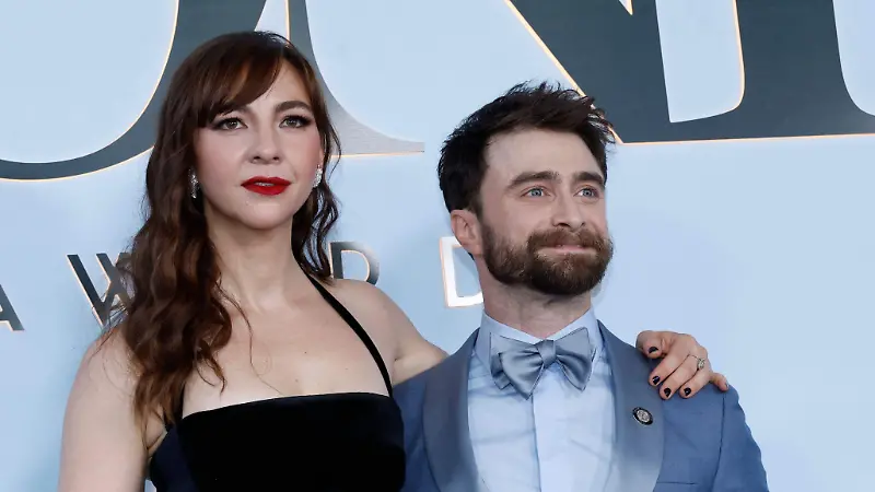 Daniel Radcliffe y su pareja, la actriz Erin Darke