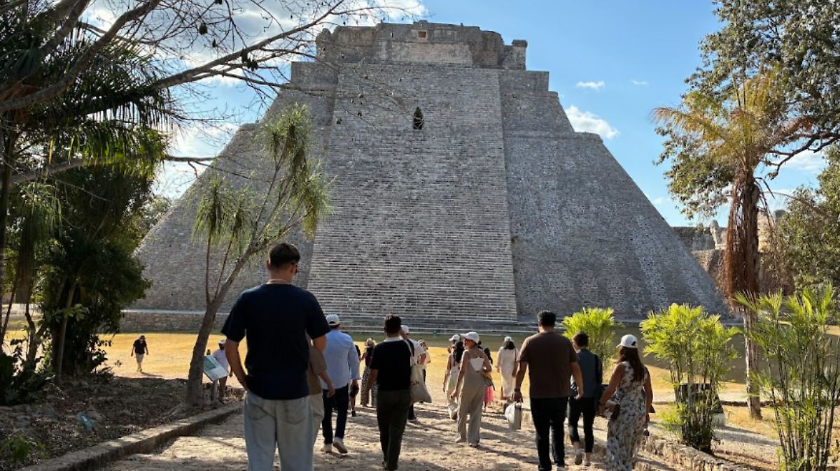 SECTUR LANZA PLAN DE TURISMO