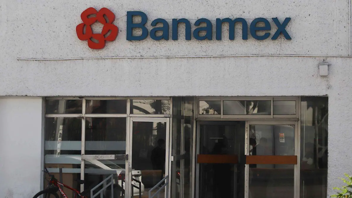 1070677_Banamex sucursales_web