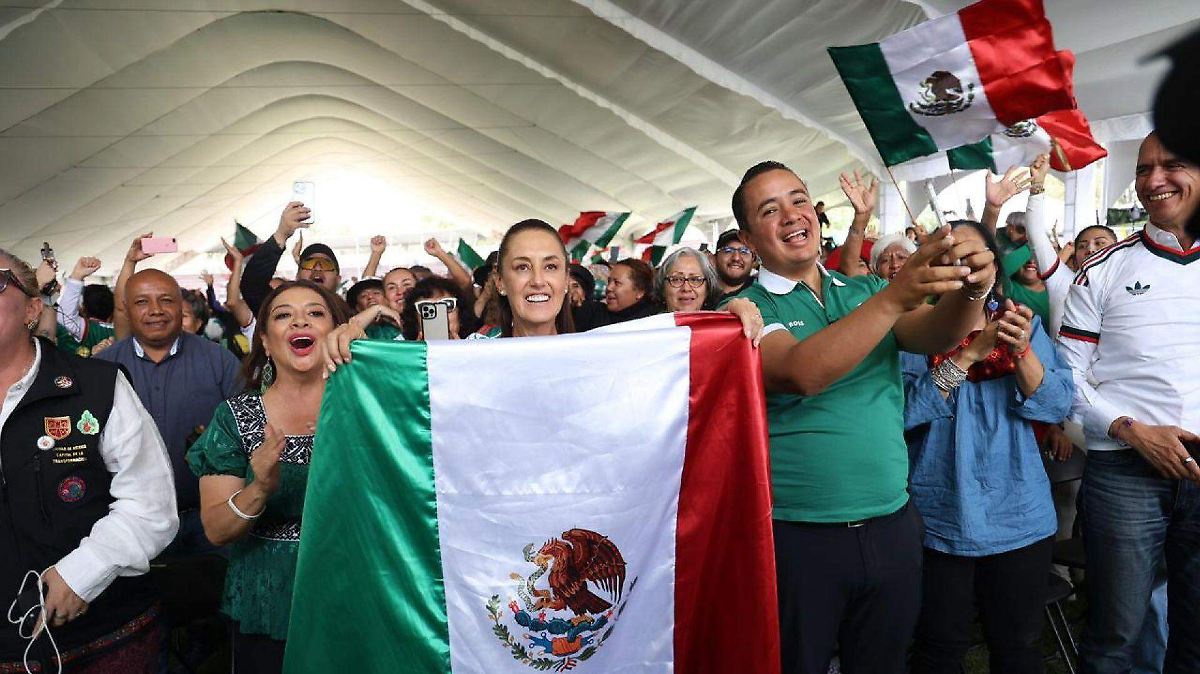 ¡TRIUNFO MEXICANO EN EL MUNDIAL!