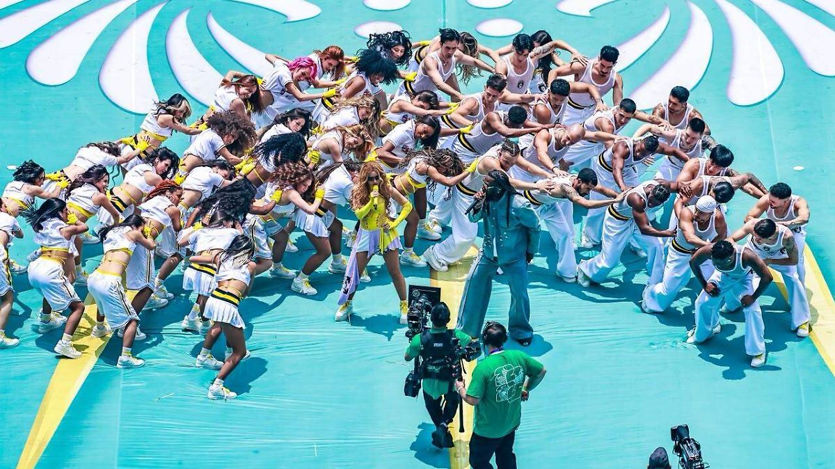 ¡SHAKIRA Y BURNA BOY DESLUMBRAN EN LA INAUGURACIÓN DEL MUNDIAL 2026!