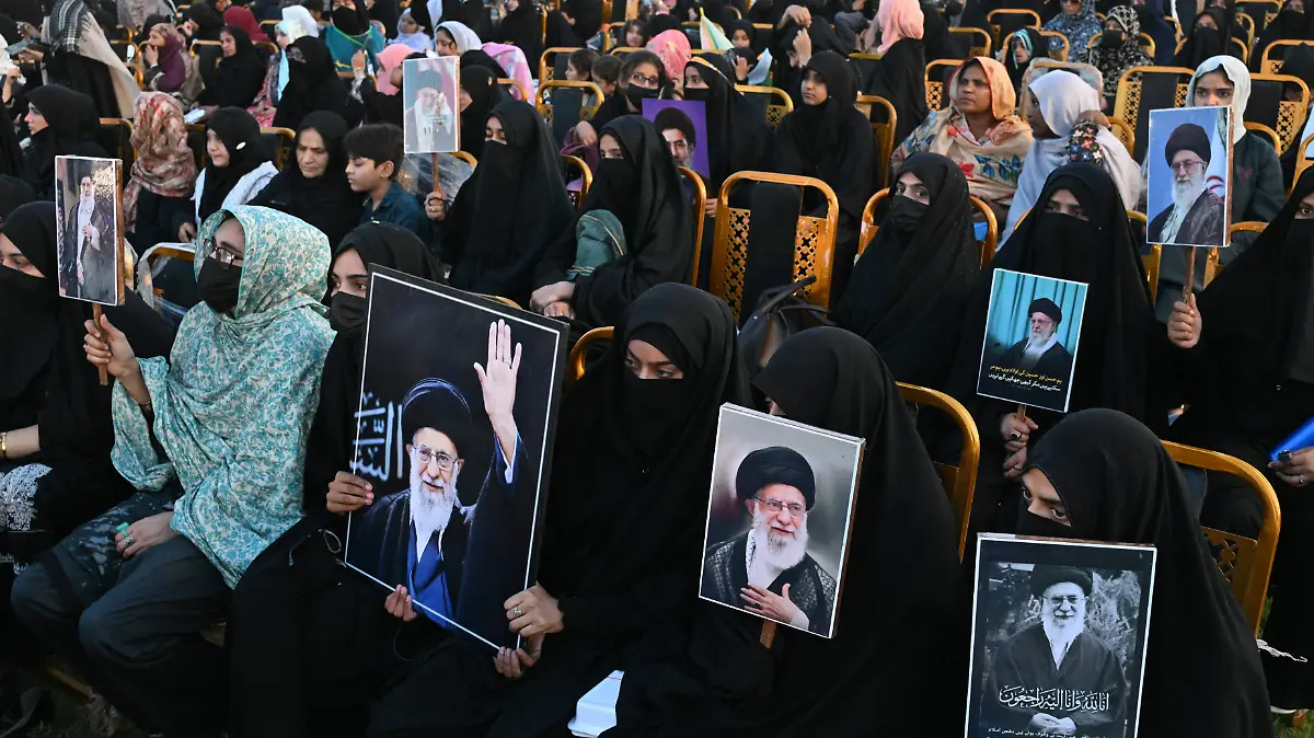 AFP__20260613__B6YJ24V__v1__HighRes__PakistanWarIranUsIsraelProtest
