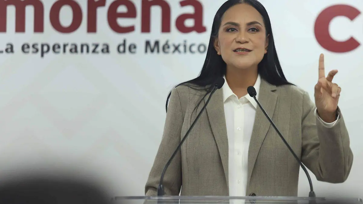 1083586_Conferencia Ariadna Montiel_web
