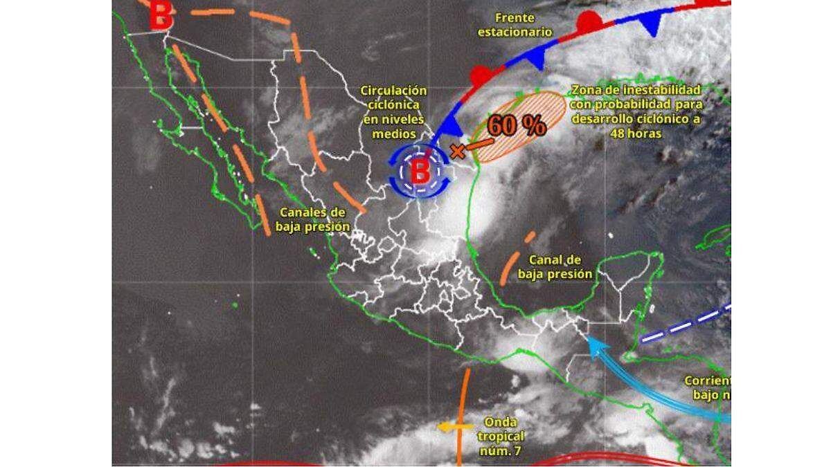 AMENAZA TROPICAL GOLPEA COSTA MEXICANA