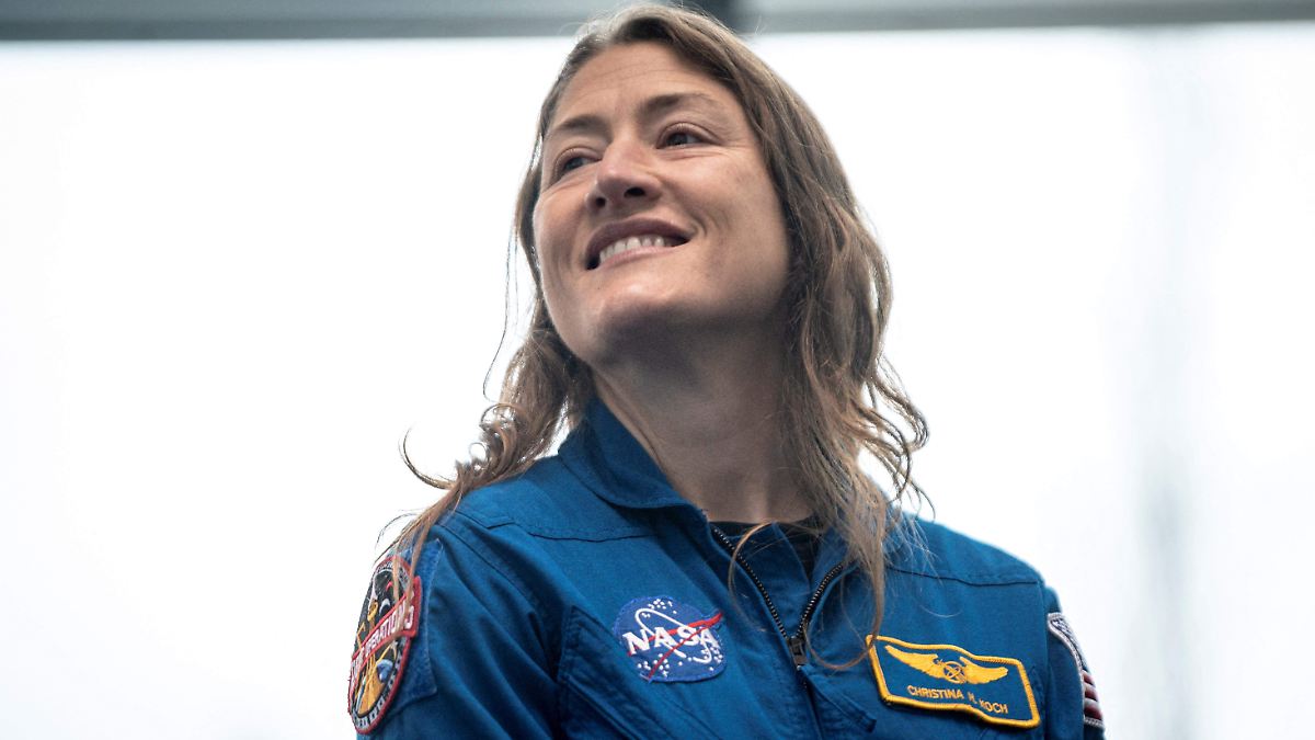 LA MUJER QUE TOCÓ LA LUNA, GALARDONADA
