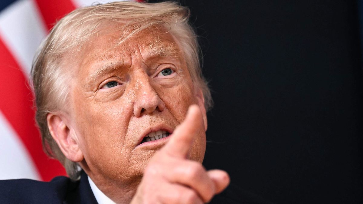TRUMP SE IMPONE EN EL G7: "SOY EL JEFE"