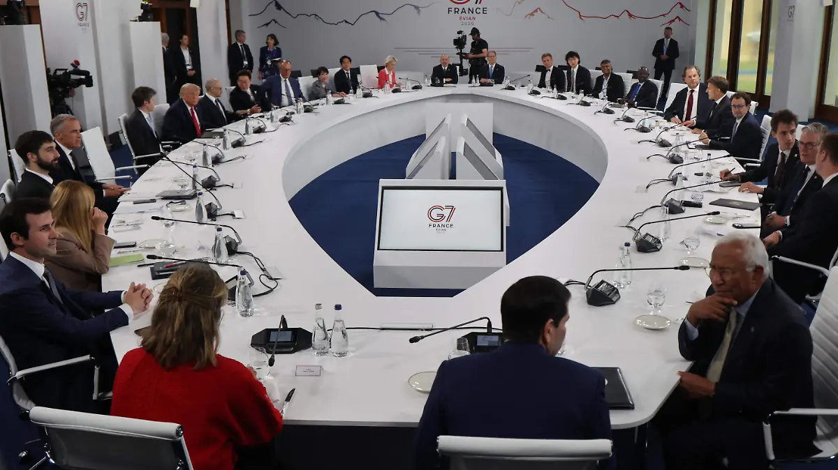AFP__20260617__B7DT7NX__v1__HighRes__FranceG7PoliticsDiplomacySummit