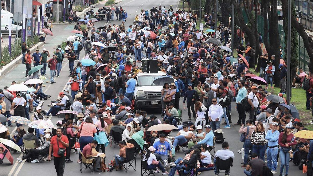 SEGUNDO ROUND: GOBIERNO BUSCA A LA CNTE TRAS RECHAZO DE SHEINBAUM