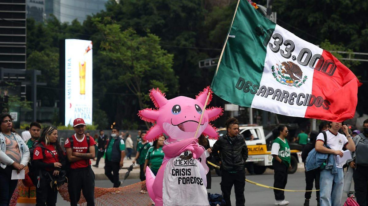 ¡BOMBAZO! FAMILIAS DE DESAPARECIDOS EXIGEN JUSTICIA CON FUTBOL; GOBIERNO REBASADO
