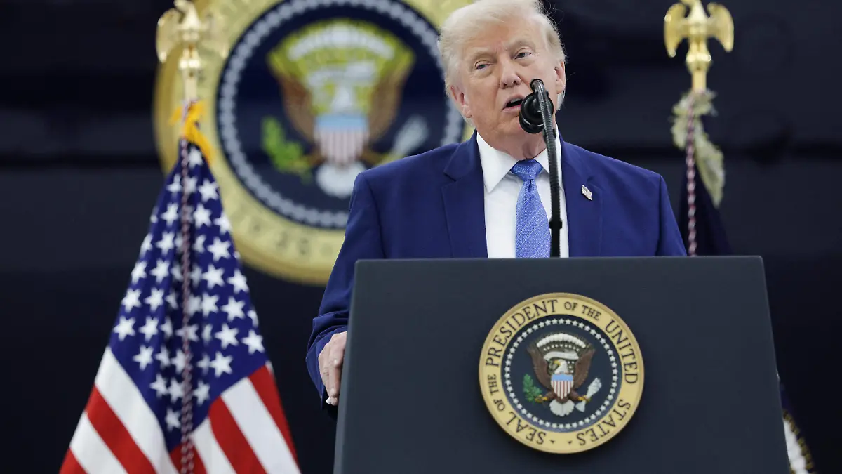 AFP__20260619__2282396450__v1__HighRes__PresidentTrumpDepartsDCForCampDavidForTheWee