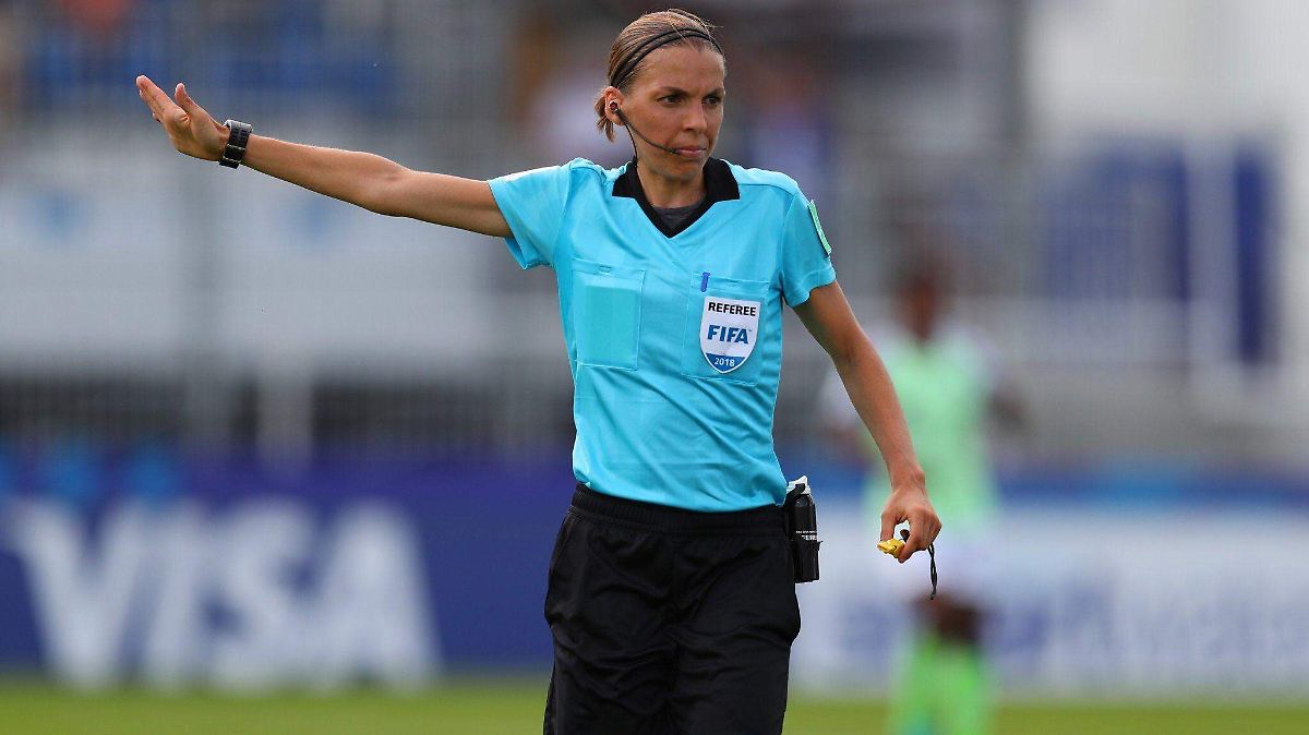 ROMPE BARRERAS: MUJER ARBITRA EN MUNDIAL