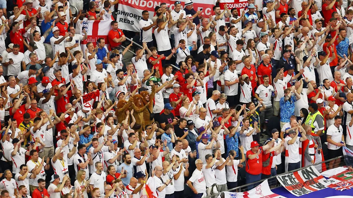 2026-06-17T220923Z_442357404_UP1EM6H1PJLHZ_RTRMADP_3_SOCCER-WORLDCUP-ENG-CRO