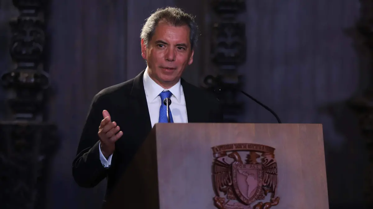 1081383_Cátedra de Inversión y Hacienda_impreso