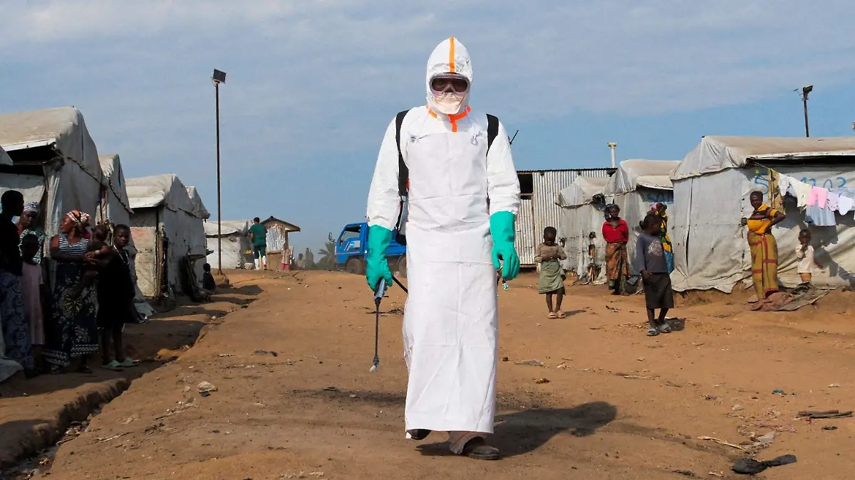 2026-06-21T125251Z_1438464223_RC23WLAB8JX3_RTRMADP_3_HEALTH-EBOLA-CAMP