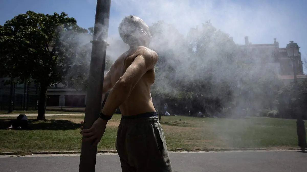 AFP__20260624__B86H6NY__v2__MidRes__FranceWeatherClimateHeatwave