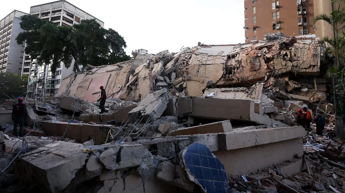 2026-06-25T115104Z_1574179023_RC2Z0MAXNAEO_RTRMADP_3_VENEZUELA-QUAKE