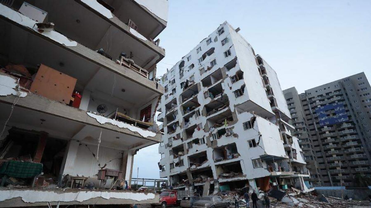 CAOS EN LA GUAIRA: TERREMOTO DEVASTA ZONA Y DEJA A MILES SIN AYUDA