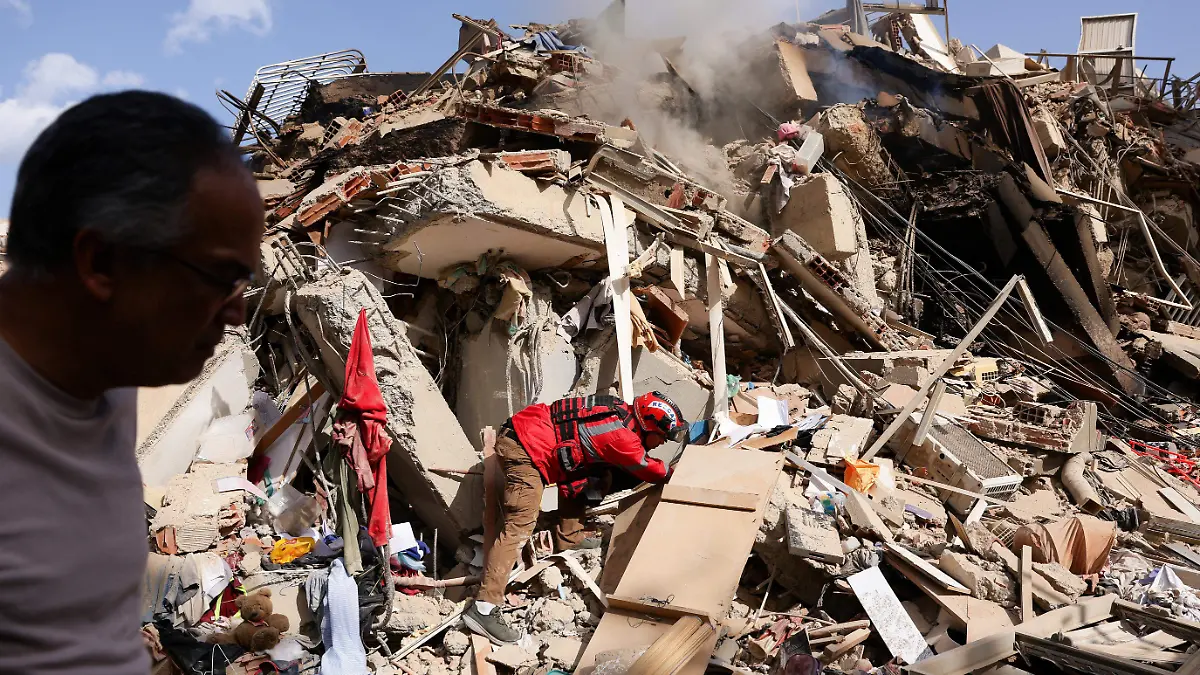 2026-06-25T131658Z_226902786_RC201MAB2TDJ_RTRMADP_3_VENEZUELA-QUAKE