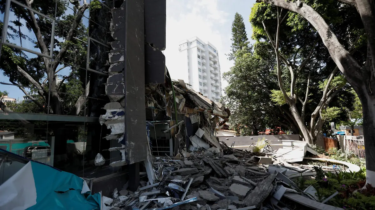 2026-06-25T141359Z_781522367_RC221MARW0FI_RTRMADP_3_VENEZUELA-QUAKE