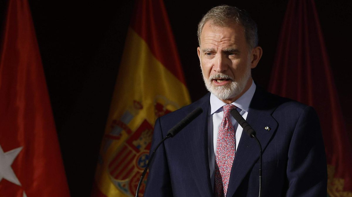 REY DE ESPAÑA EN CDMX: ENTRE REPROCHES Y FRÍO RECIBIMIENTO