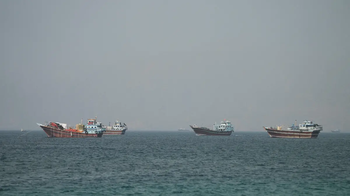 2026-06-25T130102Z_1585683222_RC2Z0MAKYTDR_RTRMADP_3_IRAN-CRISIS-OMAN-HORMUZ