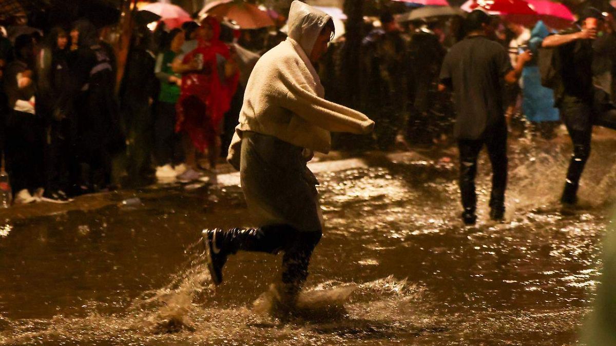 LLUVIA DESATA CAOS EN CDMX