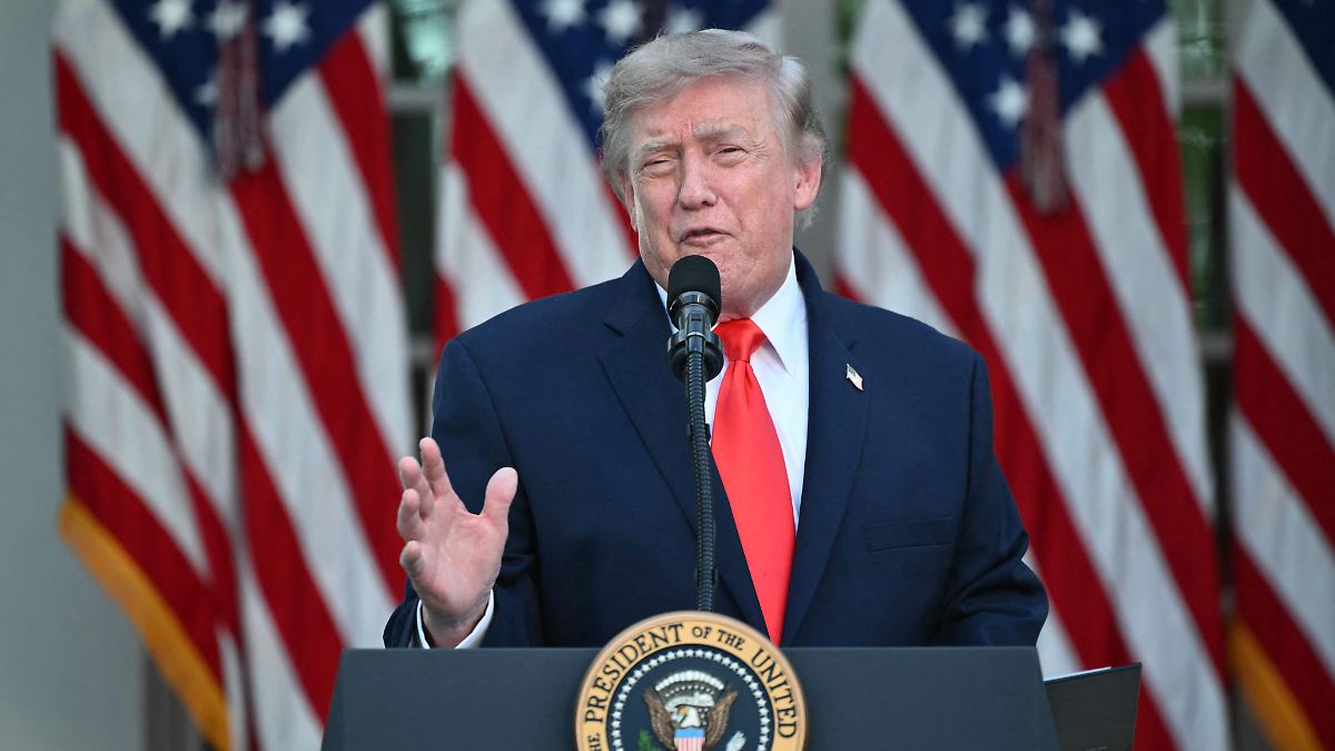 TRUMP TEJE SU IMPERIO EN LATINOAMÉRICA