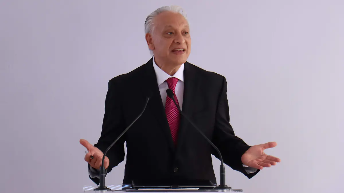 VICTOR RODRIGEUZ PADILLA PEMEX romina solis (2)