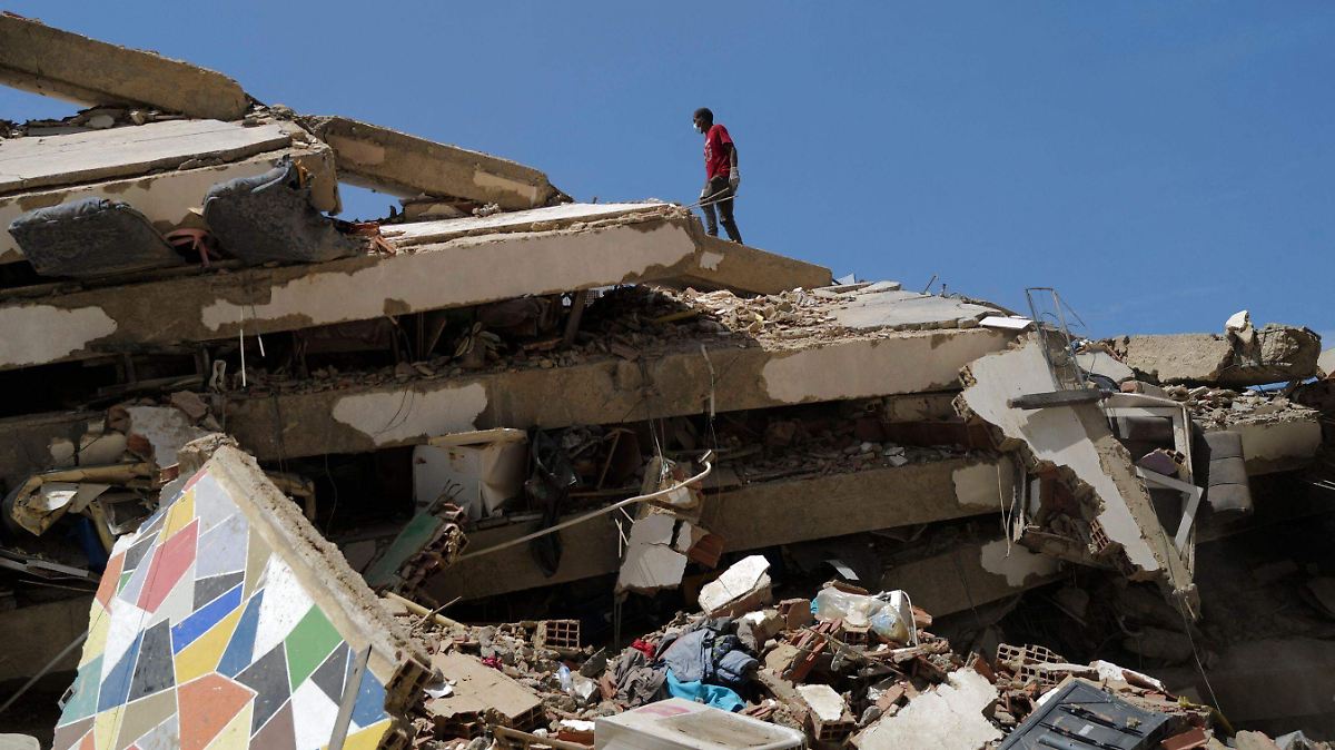 TERREMOTO DEVASTA VENEZUELA