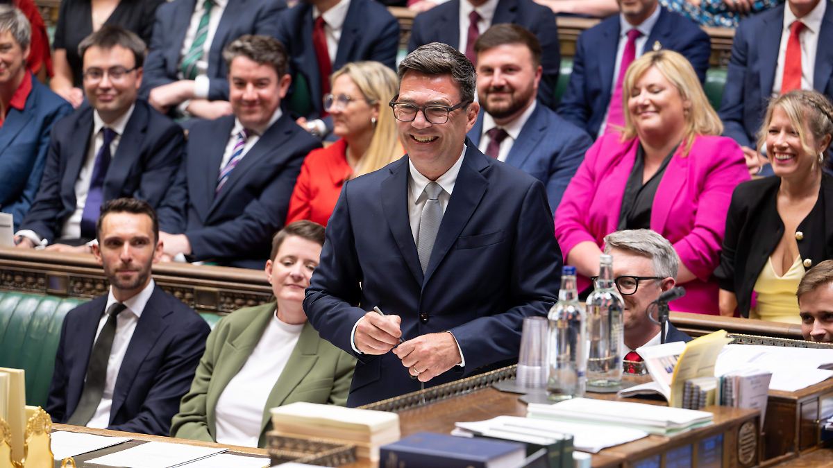 ANDY BURNHAM, ¿EL PRÓXIMO LÍDER LABORISTA?