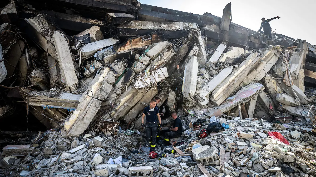 AFP__20260629__B8NP8AK__v4__HighRes__TopshotVenezuelaEarthquakeAftermath