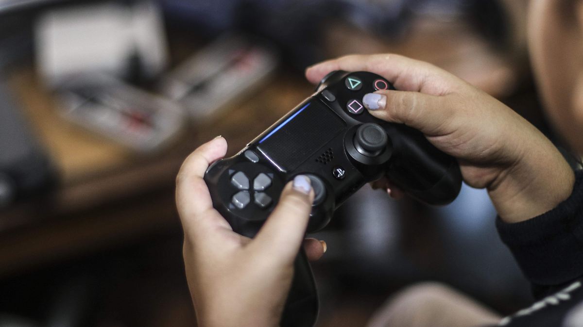 PLAYSTATION ABANDONA LOS DISCOS: EL FIN DE UNA ERA