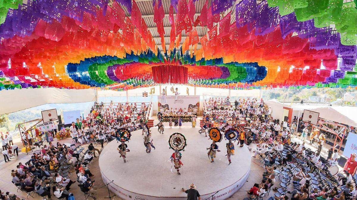 CAEN REVENDEDORES DE LA GUELAGUETZA