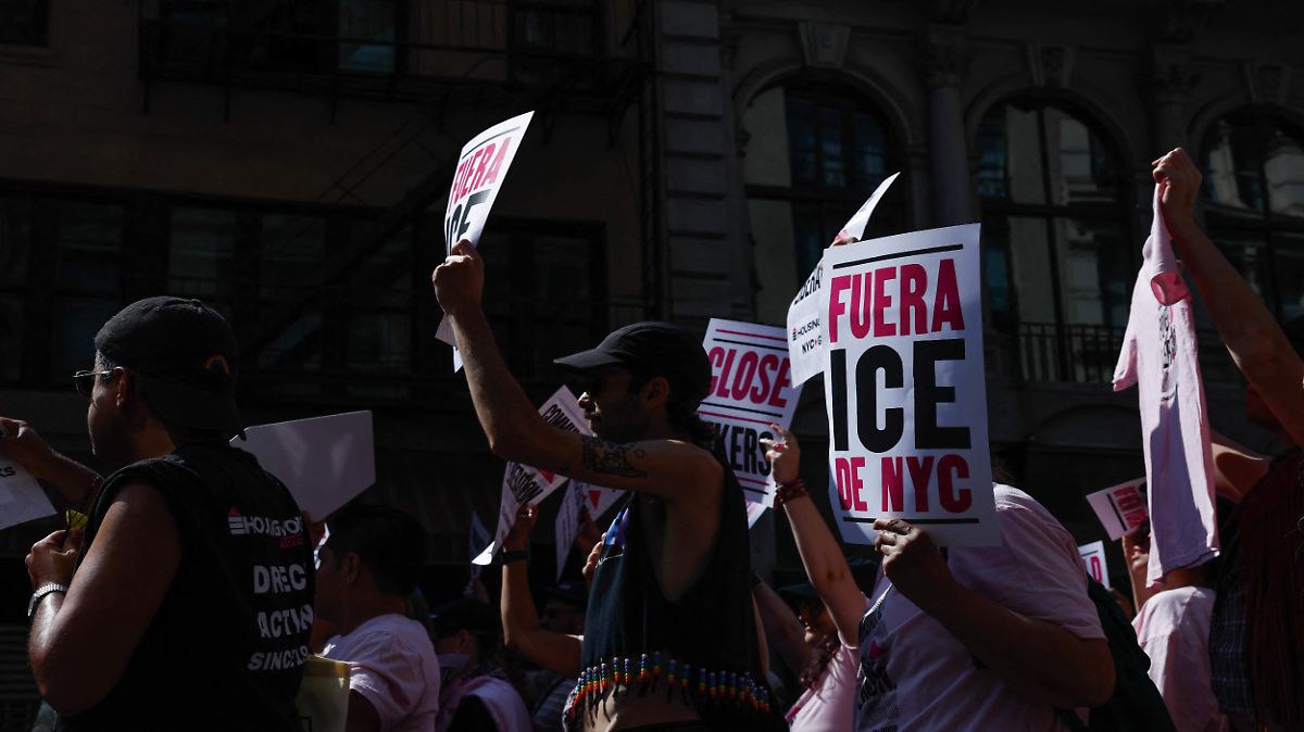OLA DE ARRESTOS EN EU: ICE CAE SOBRE MIGRANTES