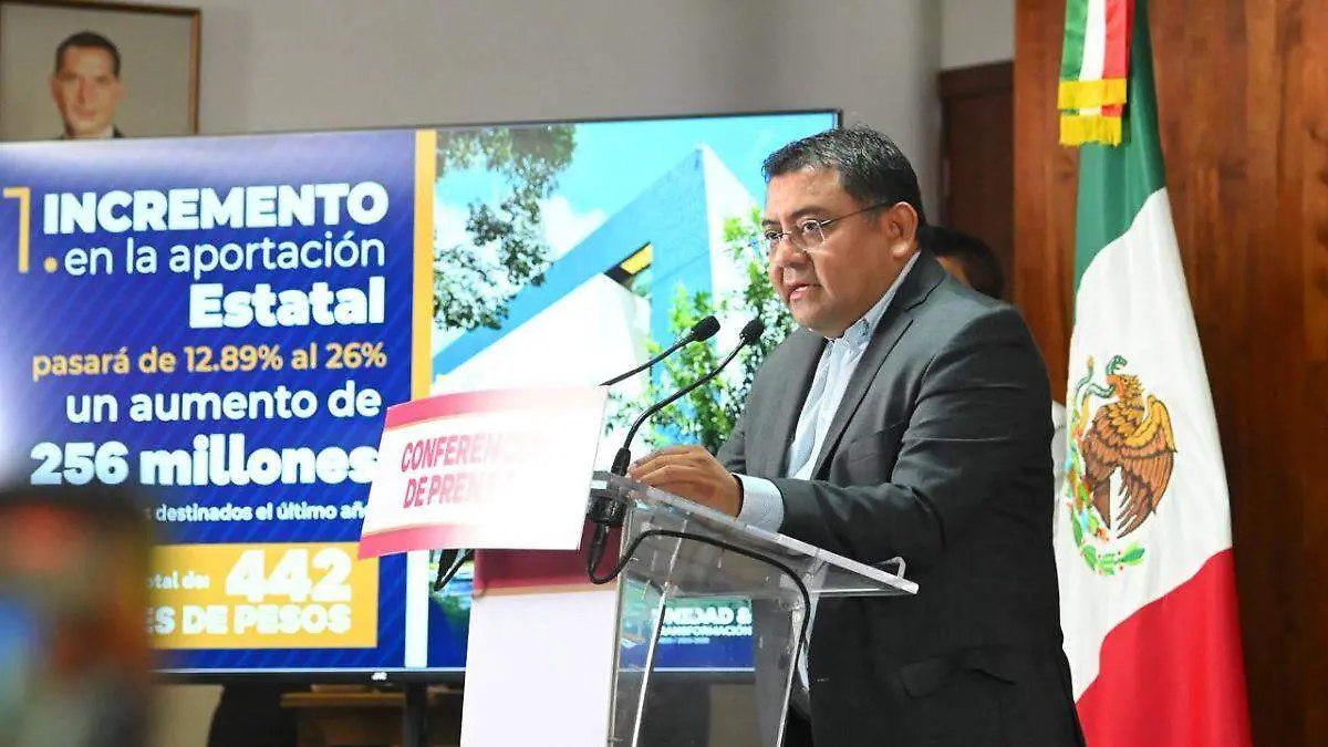 Rector de la UABJO, Farid Acevedo López