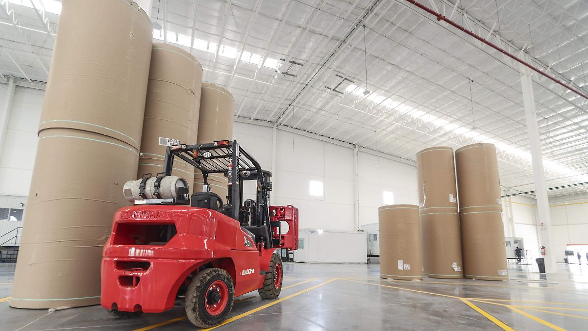 ¡GUERRA COMERCIAL! MÉXICO FRENA CARTONCILLO CHINO