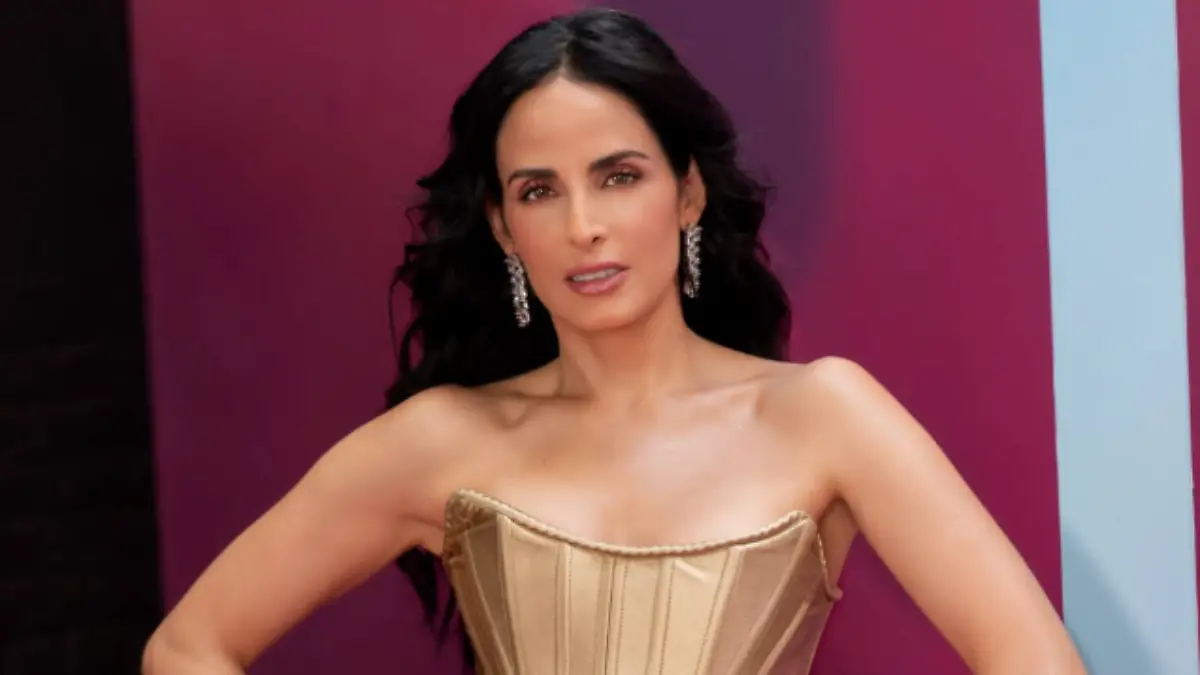 Ximena Herrera-La Casa de los Famosos México (1)