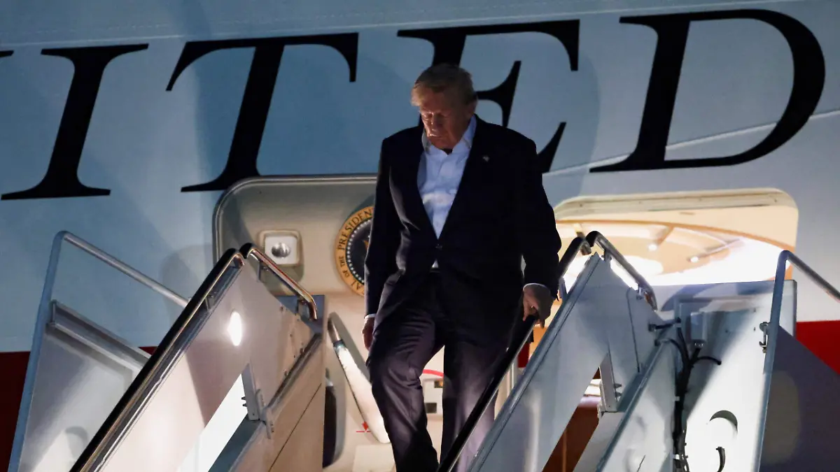 2026-07-09T053419Z_45339130_RC25AMAQ8TQP_RTRMADP_3_NATO-SUMMIT-TRUMP