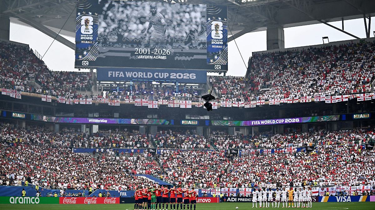 LUTO MUNDIAL: HOMENAJE A ESTRELLA SUDAFRICANA CAÍDA