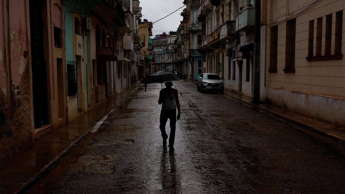EU GOLPEA A CUBA: SANCIONA TURISMO Y EMPRESAS CLAVE