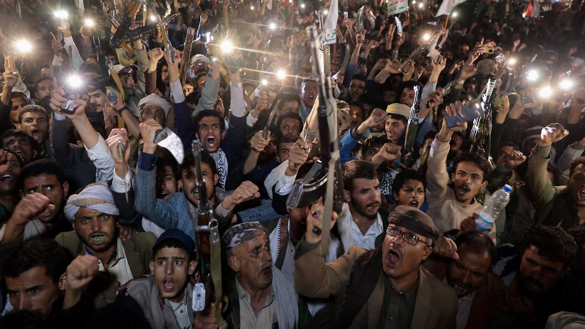 YEMEN ACUSA A IRÁN DE INJERENCIA