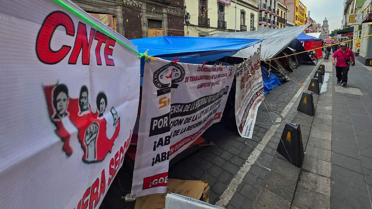 1086674_Campamento CNTE CDMX_web