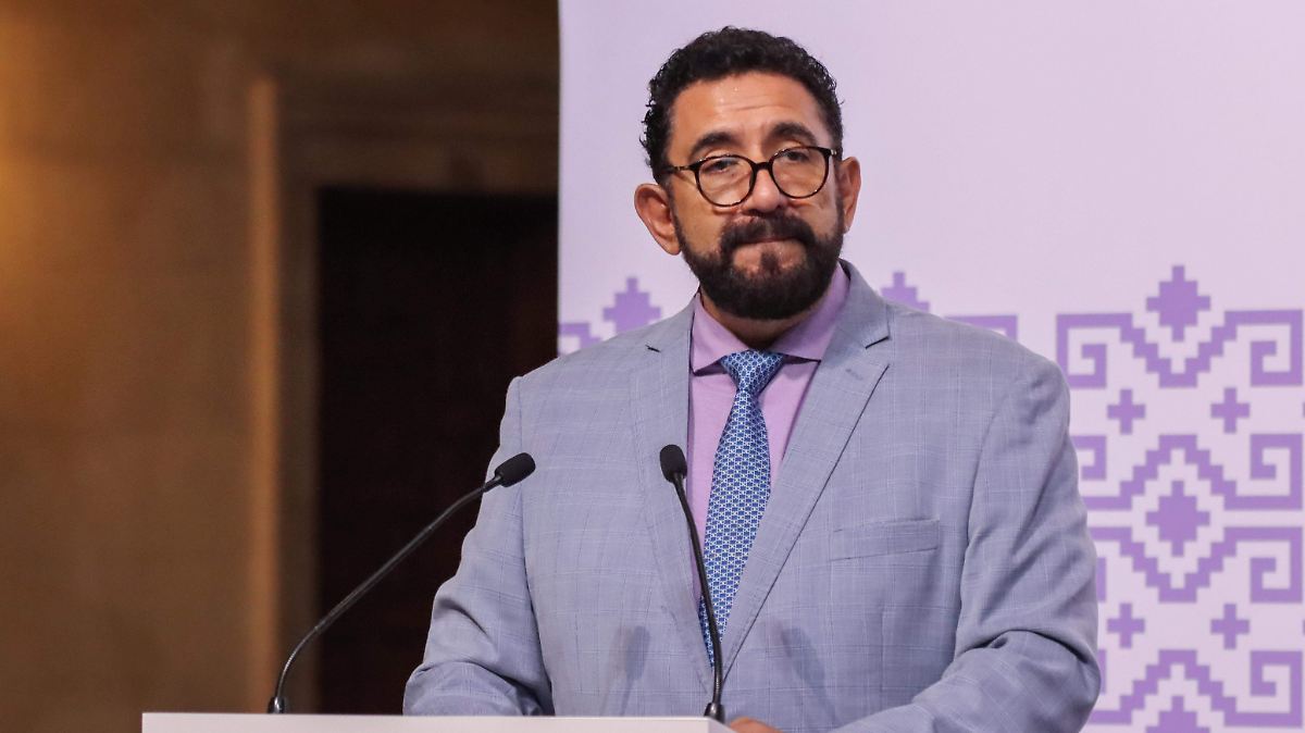 FISCAL DE AMLO SE VA; DEJA CASOS CLAVE ABIERTOS