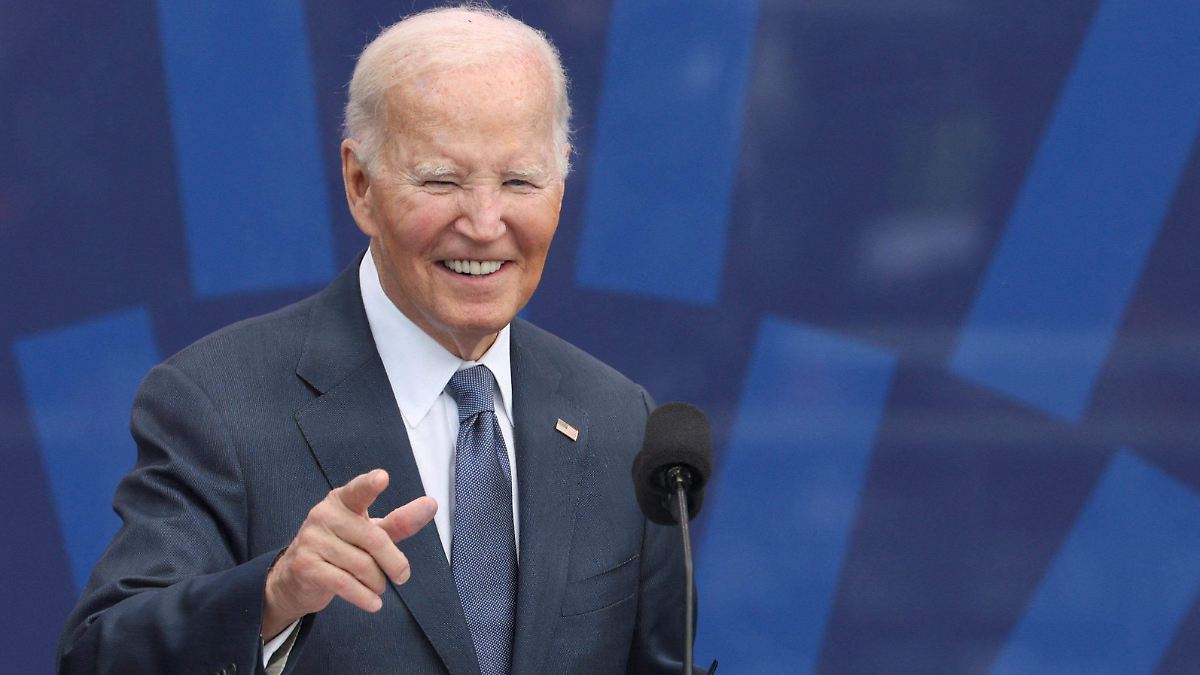 BIDEN LANZA MEMORIAS Y ASEGURA QUE SU CÁNCER REMITE
