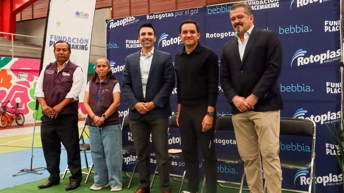 ROTOPLAS CAPTA LLUVIA PARA DEPORTISTAS EN CDMX