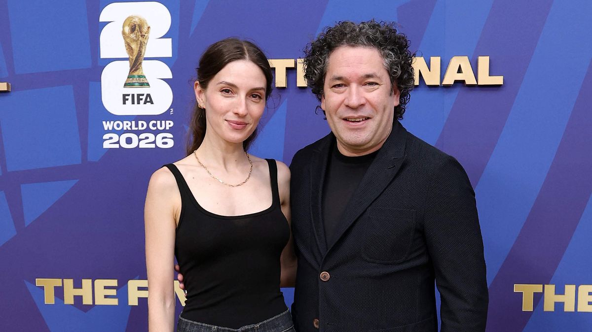 CELEBRIDADES ESPAÑOLAS CELEBRAN TRIUNFO MUNDIALISTA